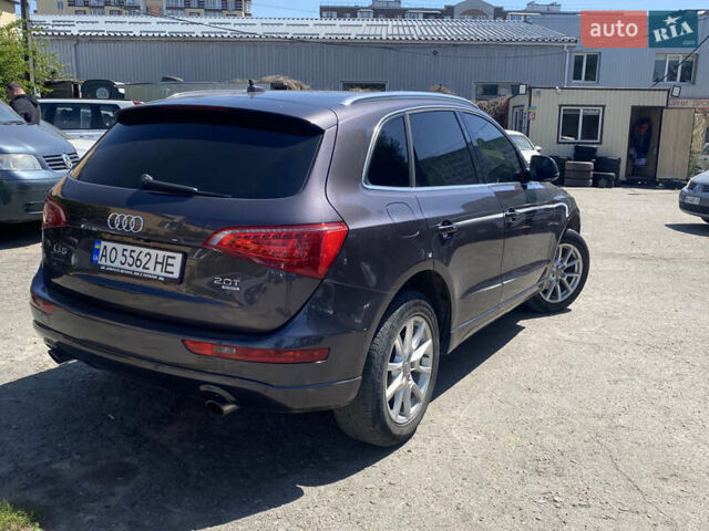 Серый Ауди Ку 5, объемом двигателя 2 л и пробегом 304 тыс. км за 9600 $, фото 2 на Automoto.ua