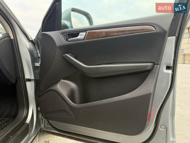 Сірий Ауді Ку 5, об'ємом двигуна 2 л та пробігом 211 тис. км за 9650 $, фото 46 на Automoto.ua