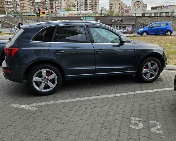 Сірий Ауді Ку 5, об'ємом двигуна 3.2 л та пробігом 227 тис. км за 15900 $, фото 8 на Automoto.ua