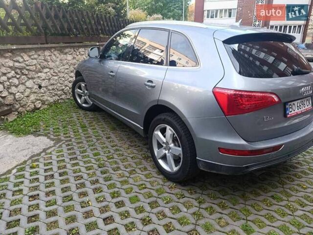 Ауди Ку 5 2010 в Тернополе на Automoto.ua Серый Ауди Ку 5, объемом двигателя 1.98 л и пробегом 310 тыс. км за 11000 $, фото 7 на Automoto.ua