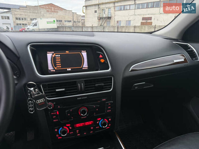 Сірий Ауді Ку 5, об'ємом двигуна 2 л та пробігом 211 тис. км за 9650 $, фото 33 на Automoto.ua