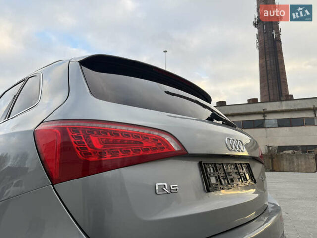 Сірий Ауді Ку 5, об'ємом двигуна 2 л та пробігом 211 тис. км за 9650 $, фото 20 на Automoto.ua