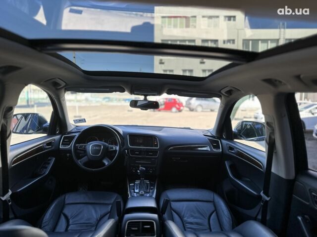 Сірий Ауді Ку 5, об'ємом двигуна 0 л та пробігом 228 тис. км за 15500 $, фото 9 на Automoto.ua