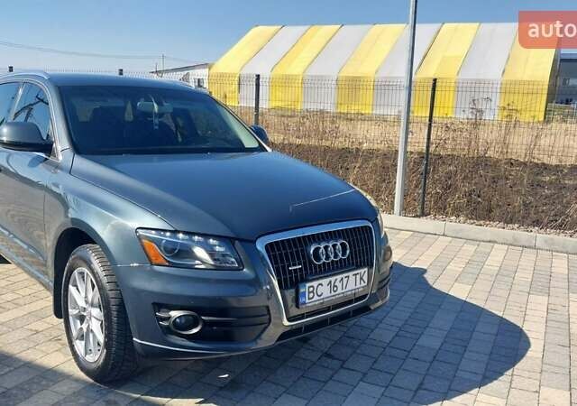 Серый Ауди Ку 5, объемом двигателя 1.98 л и пробегом 176 тыс. км за 12700 $, фото 3 на Automoto.ua