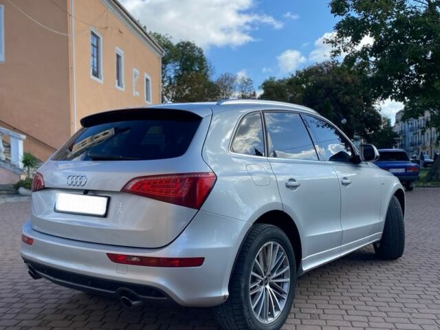 Сірий Ауді Ку 5, об'ємом двигуна 2 л та пробігом 170 тис. км за 14299 $, фото 2 на Automoto.ua