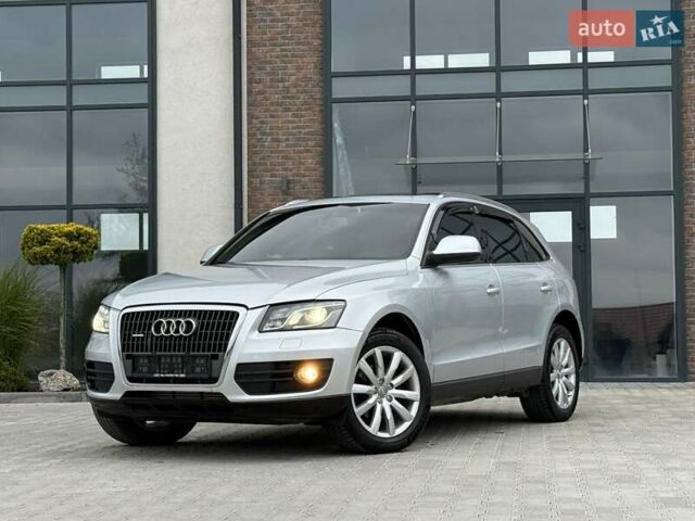 Серый Ауди Ку 5, объемом двигателя 1.97 л и пробегом 238 тыс. км за 13900 $, фото 2 на Automoto.ua
