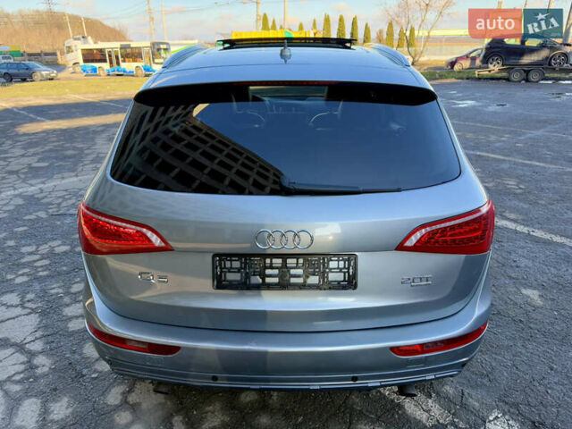 Серый Ауди Ку 5, объемом двигателя 2 л и пробегом 213 тыс. км за 9999 $, фото 10 на Automoto.ua