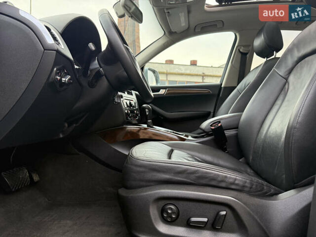 Сірий Ауді Ку 5, об'ємом двигуна 2 л та пробігом 211 тис. км за 9650 $, фото 27 на Automoto.ua