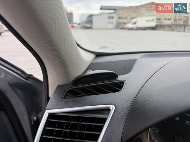 Сірий Ауді Ку 5, об'ємом двигуна 2 л та пробігом 211 тис. км за 9650 $, фото 37 на Automoto.ua