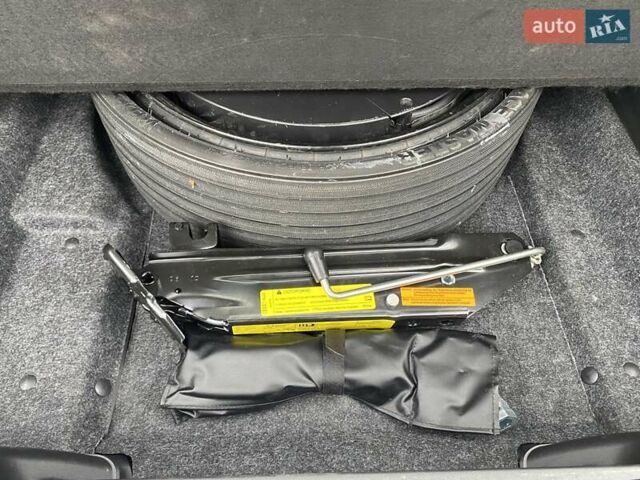 Ауди Ку 5 2011 в Полтаве на Automoto.ua Серый Ауди Ку 5, объемом двигателя 2 л и пробегом 249 тыс. км за 12500 $, фото 9 на Automoto.ua