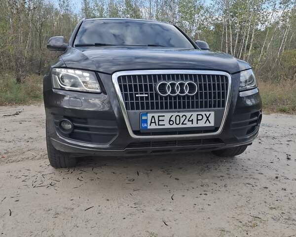 Сірий Ауді Ку 5, об'ємом двигуна 1.97 л та пробігом 212 тис. км за 16900 $, фото 3 на Automoto.ua