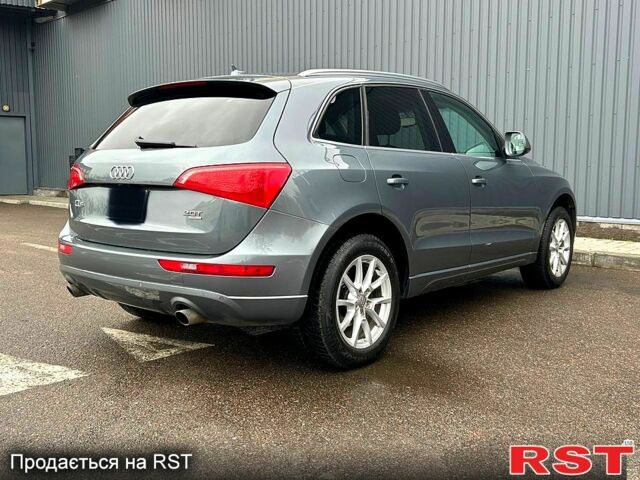 Сірий Ауді Ку 5, об'ємом двигуна 2 л та пробігом 265 тис. км за 11999 $, фото 2 на Automoto.ua