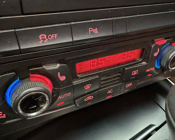 Сірий Ауді Ку 5, об'ємом двигуна 1.98 л та пробігом 277 тис. км за 12000 $, фото 29 на Automoto.ua