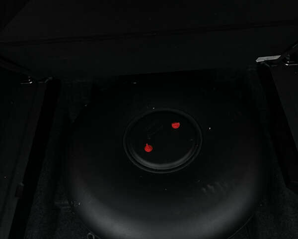 Серый Ауди Ку 5, объемом двигателя 1.98 л и пробегом 350 тыс. км за 12499 $, фото 13 на Automoto.ua