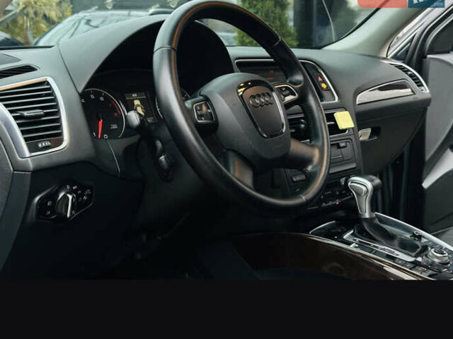 Ауди Ку 5 2011 в Золочеве на Automoto.ua Серый Ауди Ку 5, объемом двигателя 1.98 л и пробегом 235 тыс. км за 13400 $, фото 16 на Automoto.ua