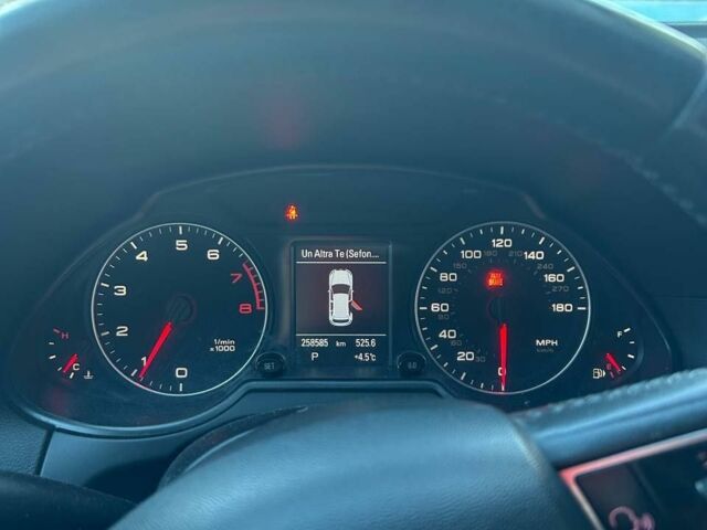 Серый Ауди Ку 5, объемом двигателя 2 л и пробегом 258 тыс. км за 11299 $, фото 9 на Automoto.ua