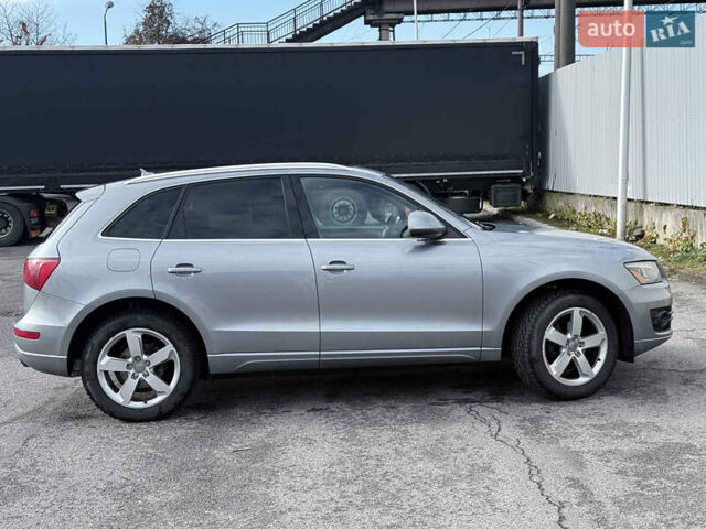 Сірий Ауді Ку 5, об'ємом двигуна 1.98 л та пробігом 241 тис. км за 12300 $, фото 3 на Automoto.ua