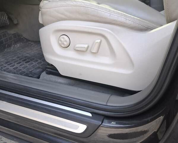 Сірий Ауді Ку 5, об'ємом двигуна 1.97 л та пробігом 212 тис. км за 16900 $, фото 35 на Automoto.ua