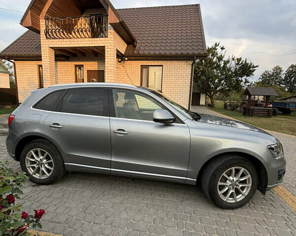 Серый Ауди Ку 5, объемом двигателя 1.97 л и пробегом 260 тыс. км за 16200 $, фото 7 на Automoto.ua