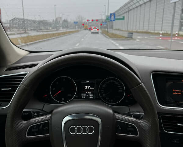 Серый Ауди Ку 5, объемом двигателя 2.97 л и пробегом 301 тыс. км за 15800 $, фото 26 на Automoto.ua