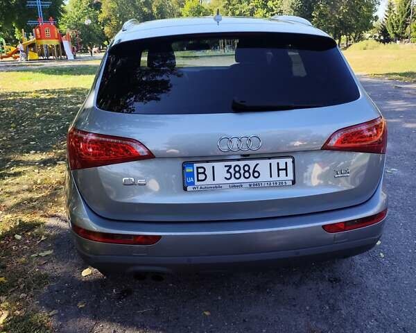 Серый Ауди Ку 5, объемом двигателя 1.98 л и пробегом 350 тыс. км за 12500 $, фото 3 на Automoto.ua