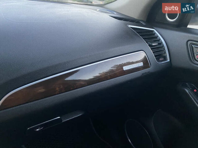 Сірий Ауді Ку 5, об'ємом двигуна 1.98 л та пробігом 260 тис. км за 11400 $, фото 10 на Automoto.ua