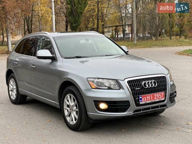 Ауди Ку 5 2011 в Полтаве на Automoto.ua Серый Ауди Ку 5, объемом двигателя 2 л и пробегом 249 тыс. км за 12500 $, фото 4 на Automoto.ua