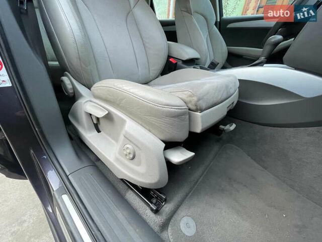 Сірий Ауді Ку 5, об'ємом двигуна 2.97 л та пробігом 250 тис. км за 16000 $, фото 8 на Automoto.ua