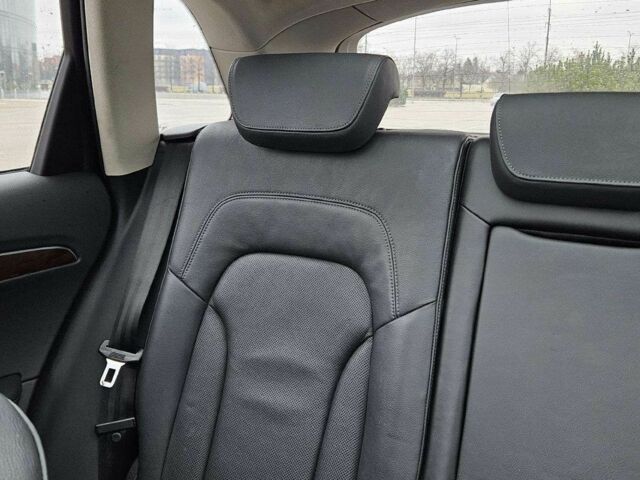 Серый Ауди Ку 5, объемом двигателя 3.2 л и пробегом 182 тыс. км за 7900 $, фото 15 на Automoto.ua