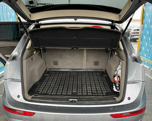 Серый Ауди Ку 5, объемом двигателя 2.97 л и пробегом 301 тыс. км за 15800 $, фото 21 на Automoto.ua