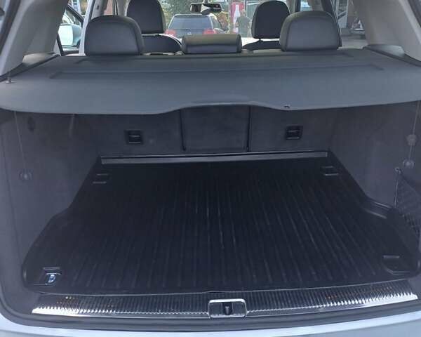 Серый Ауди Ку 5, объемом двигателя 2 л и пробегом 170 тыс. км за 13300 $, фото 8 на Automoto.ua