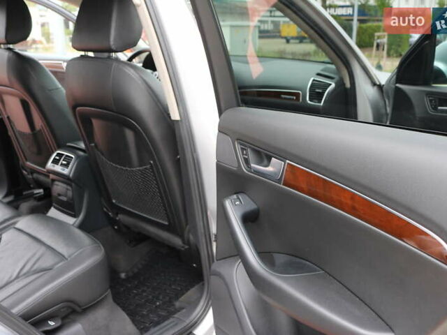 Серый Ауди Ку 5, объемом двигателя 1.98 л и пробегом 334 тыс. км за 8700 $, фото 13 на Automoto.ua