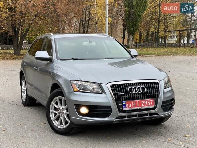 Ауди Ку 5 2011 в Полтаве на Automoto.ua Серый Ауди Ку 5, объемом двигателя 2 л и пробегом 249 тыс. км за 12500 $, фото 2 на Automoto.ua