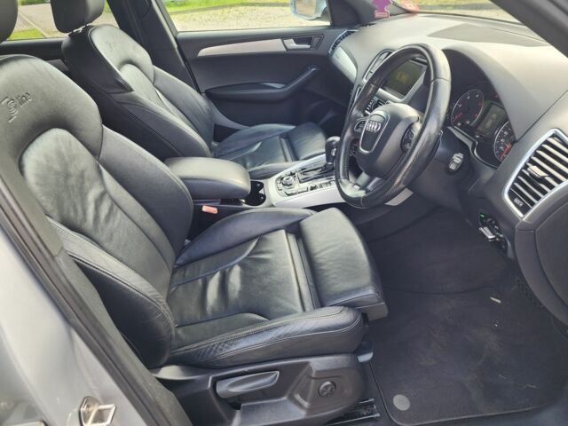 Серый Ауди Ку 5, объемом двигателя 3 л и пробегом 141 тыс. км за 5786 $, фото 14 на Automoto.ua