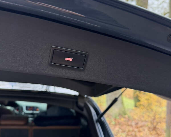 Сірий Ауді Ку 5, об'ємом двигуна 1.98 л та пробігом 277 тис. км за 12000 $, фото 49 на Automoto.ua