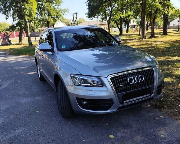 Сірий Ауді Ку 5, об'ємом двигуна 2 л та пробігом 250 тис. км за 13500 $, фото 15 на Automoto.ua