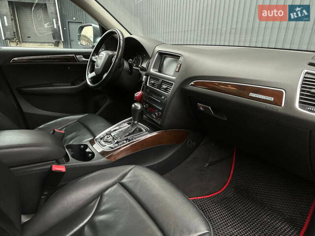 Серый Ауди Ку 5, объемом двигателя 1.98 л и пробегом 265 тыс. км за 11999 $, фото 2 на Automoto.ua