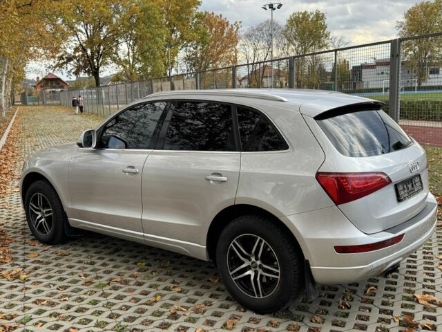 Сірий Ауді Ку 5, об'ємом двигуна 2 л та пробігом 270 тис. км за 15500 $, фото 9 на Automoto.ua