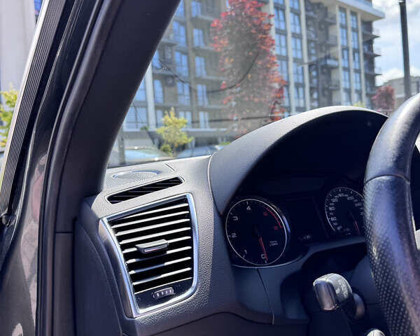 Серый Ауди Ку 5, объемом двигателя 2.97 л и пробегом 300 тыс. км за 15500 $, фото 31 на Automoto.ua