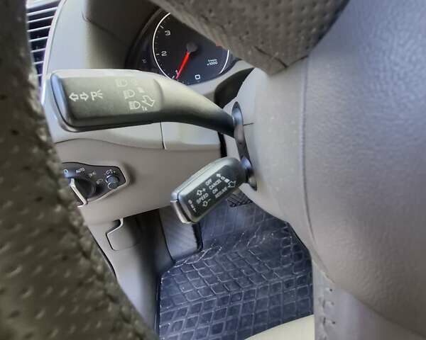 Сірий Ауді Ку 5, об'ємом двигуна 1.97 л та пробігом 212 тис. км за 16900 $, фото 41 на Automoto.ua