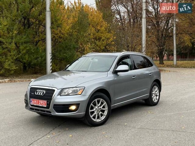 Ауди Ку 5 2011 в Полтаве на Automoto.ua Серый Ауди Ку 5, объемом двигателя 2 л и пробегом 249 тыс. км за 12500 $, фото 8 на Automoto.ua