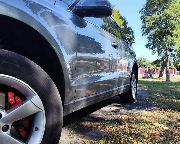 Сірий Ауді Ку 5, об'ємом двигуна 2 л та пробігом 250 тис. км за 13500 $, фото 31 на Automoto.ua