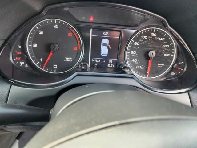 Серый Ауди Ку 5, объемом двигателя 3 л и пробегом 141 тыс. км за 5786 $, фото 15 на Automoto.ua