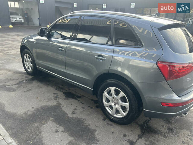 Ауди Ку 5 2011 в Золочеве на Automoto.ua Серый Ауди Ку 5, объемом двигателя 1.98 л и пробегом 235 тыс. км за 13400 $, фото 24 на Automoto.ua
