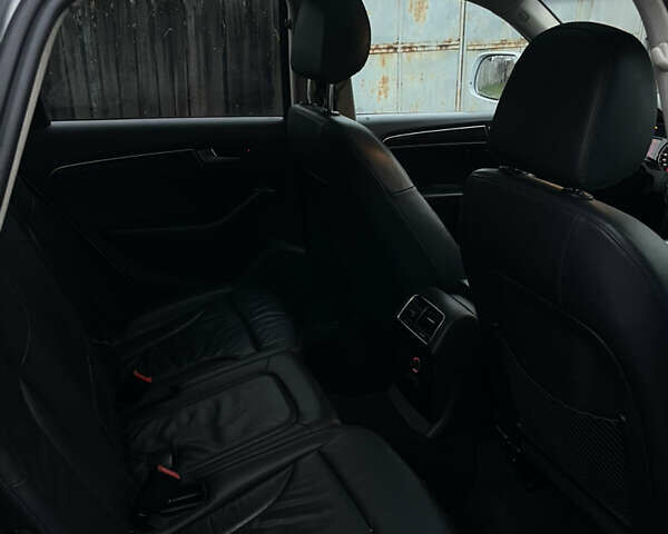 Серый Ауди Ку 5, объемом двигателя 1.98 л и пробегом 350 тыс. км за 12499 $, фото 11 на Automoto.ua