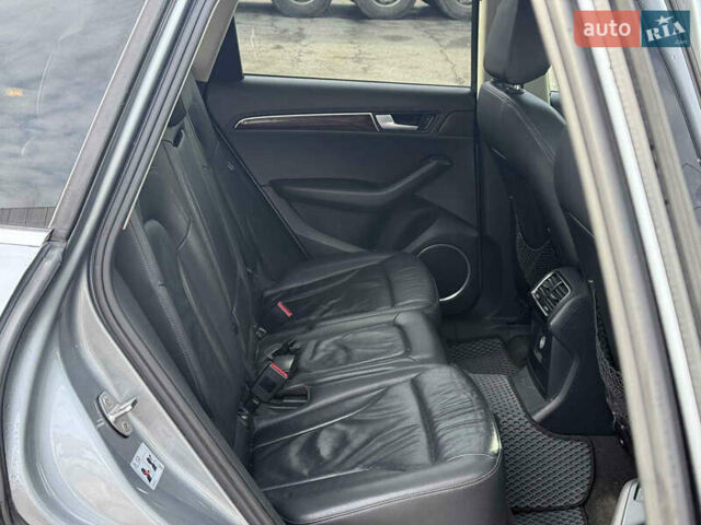 Сірий Ауді Ку 5, об'ємом двигуна 1.98 л та пробігом 241 тис. км за 12300 $, фото 8 на Automoto.ua