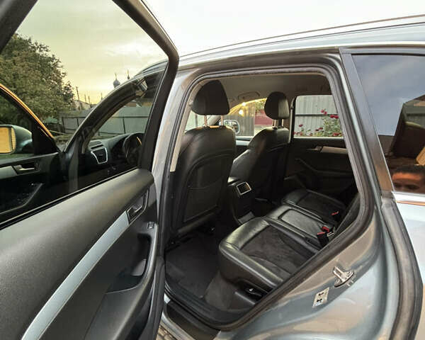 Серый Ауди Ку 5, объемом двигателя 1.97 л и пробегом 260 тыс. км за 16200 $, фото 12 на Automoto.ua