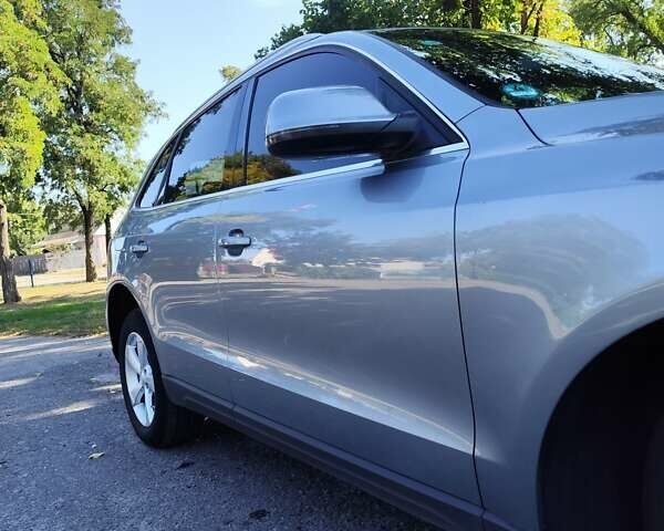 Сірий Ауді Ку 5, об'ємом двигуна 2 л та пробігом 250 тис. км за 13500 $, фото 20 на Automoto.ua