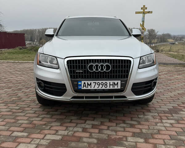 Серый Ауди Ку 5, объемом двигателя 1.98 л и пробегом 247 тыс. км за 11800 $, фото 4 на Automoto.ua