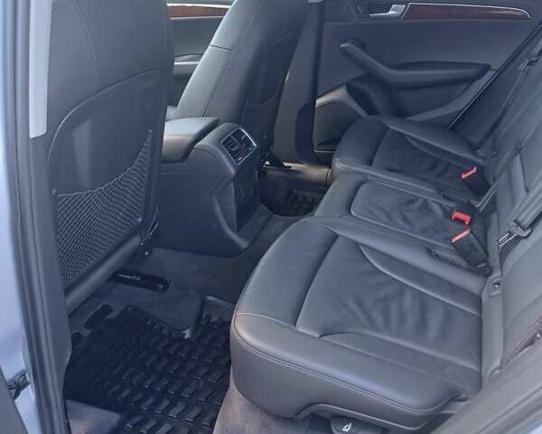 Серый Ауди Ку 5, объемом двигателя 2 л и пробегом 170 тыс. км за 13300 $, фото 7 на Automoto.ua